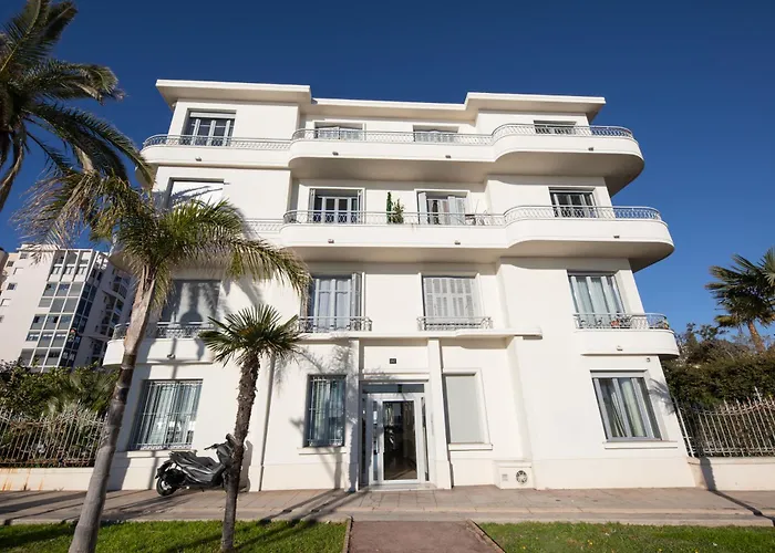 Family Apartment Sea View
